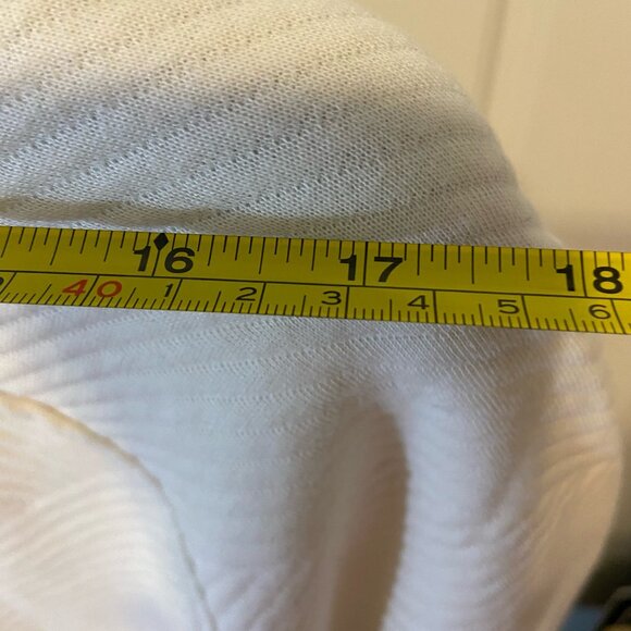 Cream Textured Quilted Snap-Neck Pullover Sweater - XL - NWT - Picture 7 of 7